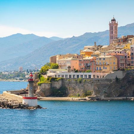 Appartement Climatise,Idealement Situe 100M Du Vieux Port. باستيا المظهر الخارجي الصورة